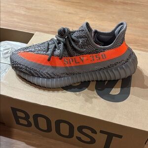 NWT AUTHENTIC Yeezy Boost 350 V2 Beluga